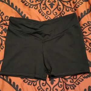Fabletics yoga shorts